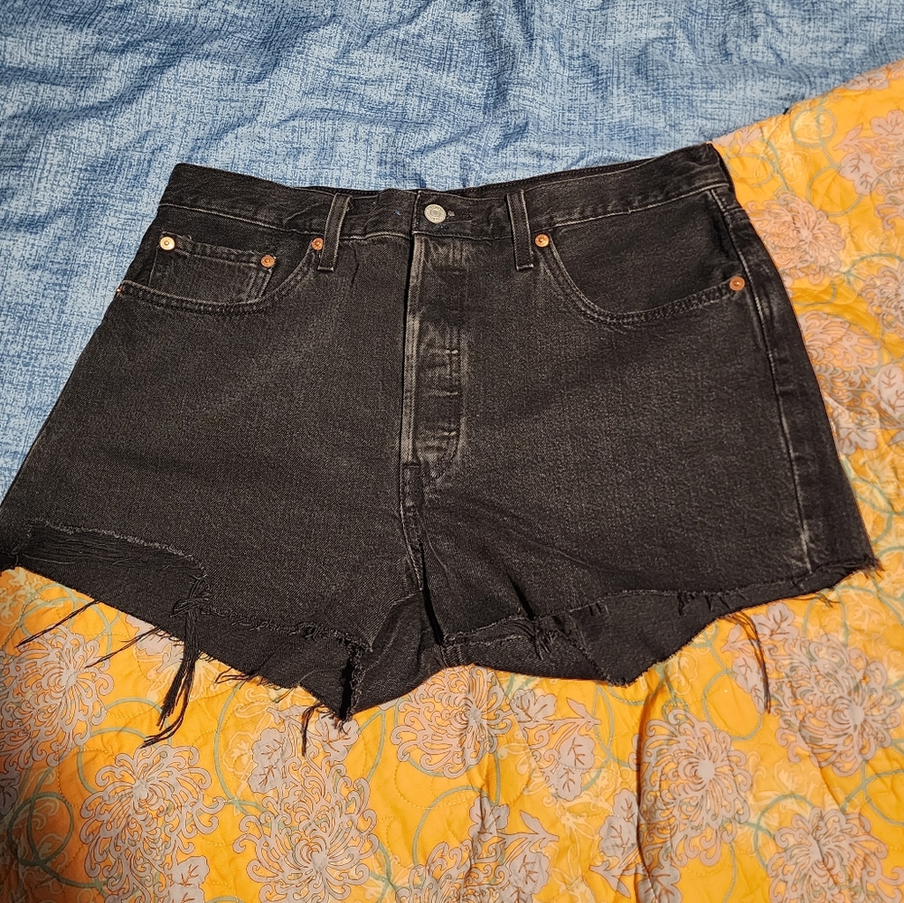 Levi Strauss & CO 501 Black Button Fly Fringe Shorts Vintage Style Womans